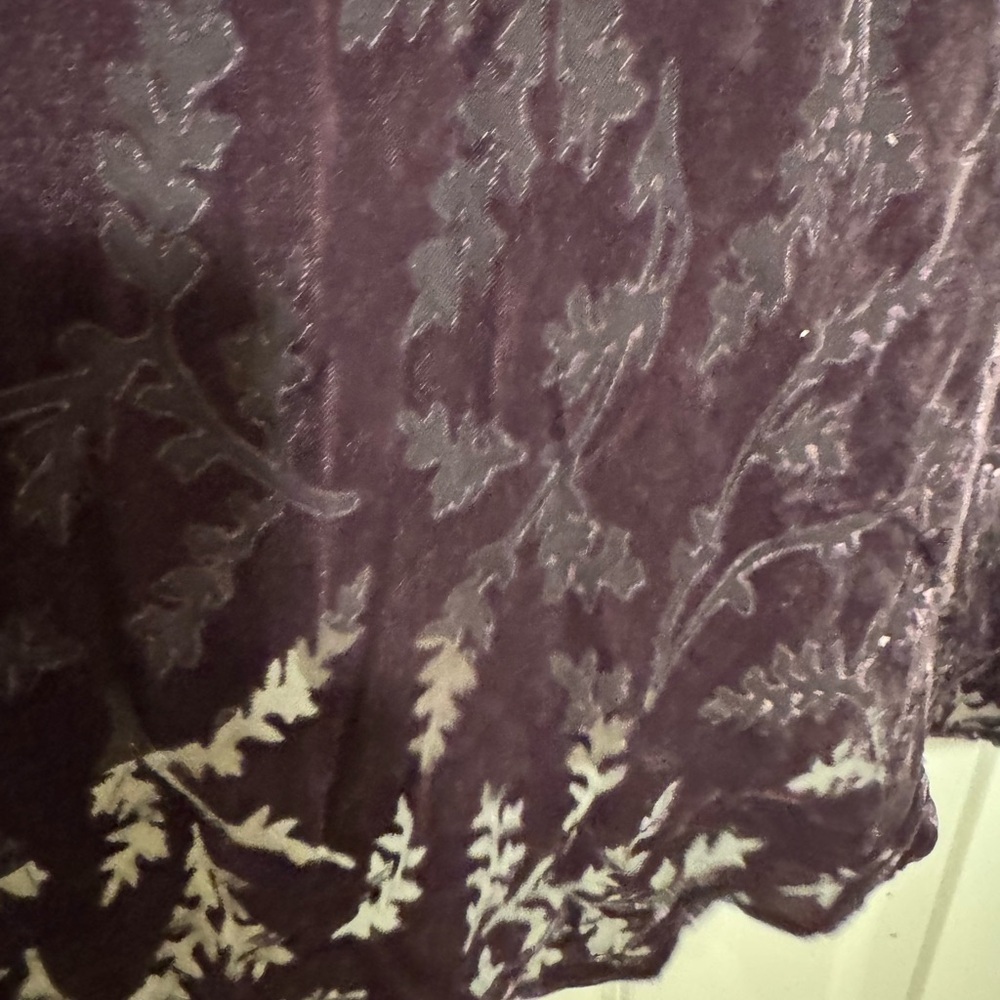 Banana Republic Velvet Skirt - Picture 2 of 5